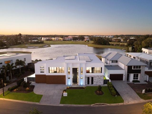 Where Luxury Meets Lifestyle, The Finest Golf Front Address in the Resort
