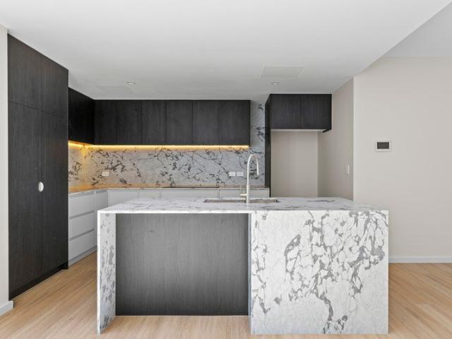 Where Modern Elegance Meets Everyday Living Chapter Place *2 WEEKS FREE RENT