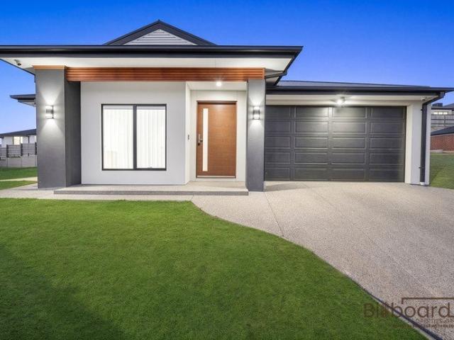 Where Mountain Air Meets Modern Living With Double Masters and Double Living
