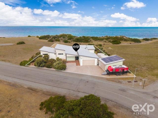 Where nature meets refined coastal living