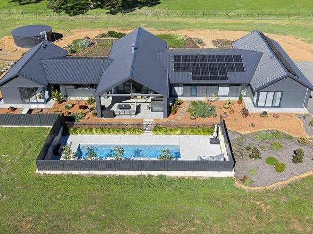 Where Passive Design Meets Country Luxury