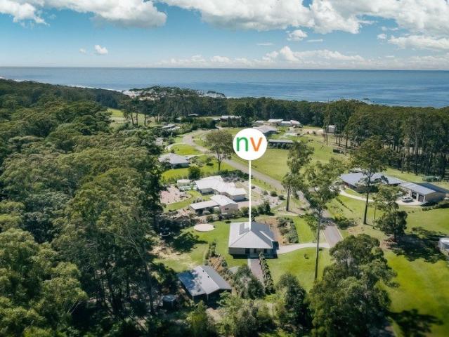 WHERE RELAXED COUNTRY LIVING MEETS COASTAL LIFESTYLE