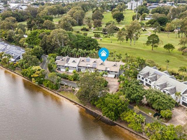 Where Soaring Ceilings & Sweeping Green Vistas Define the Lifestyle