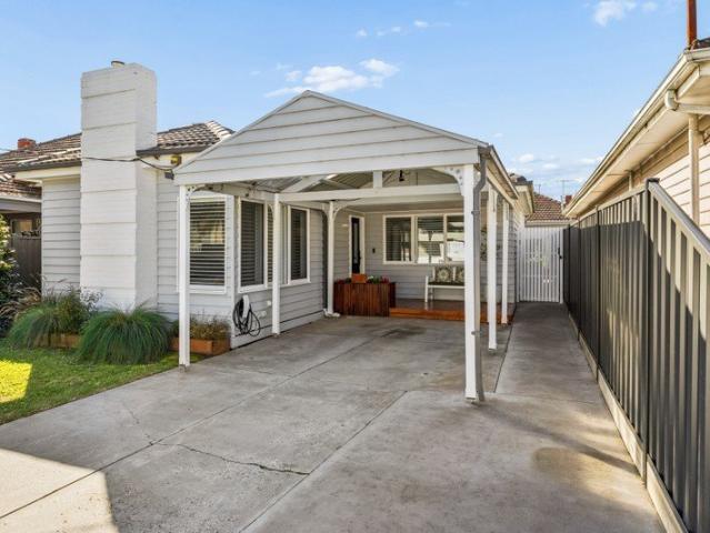 Contemporary Style, Everyday Comfort & Outdoor Living