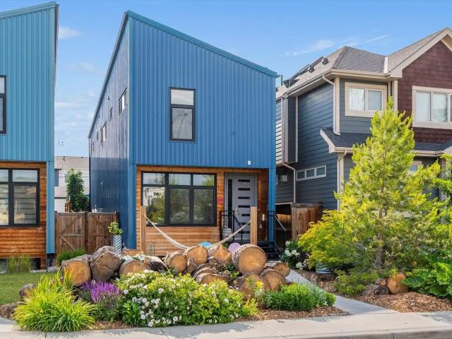 Where Style Meets Comfort | One of a Kind 3 Bed, 4 Bath in Bowness