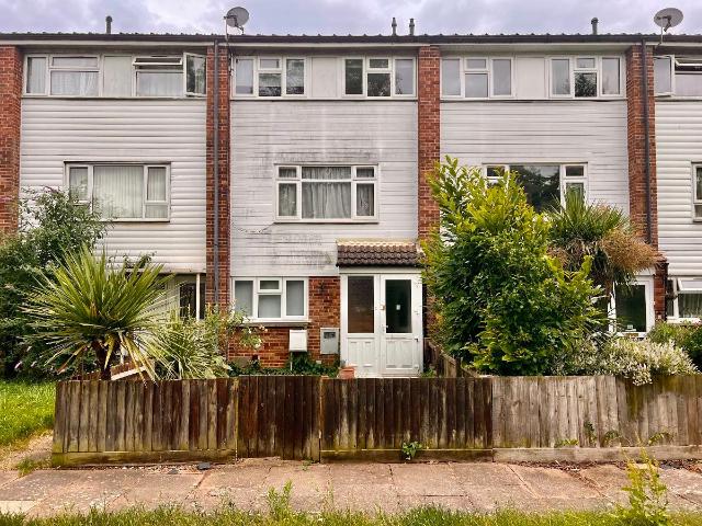 Whernside Way, Northampton NN5, 5 bed terraced house to rent, £1,500 pcm | PrimeLocation