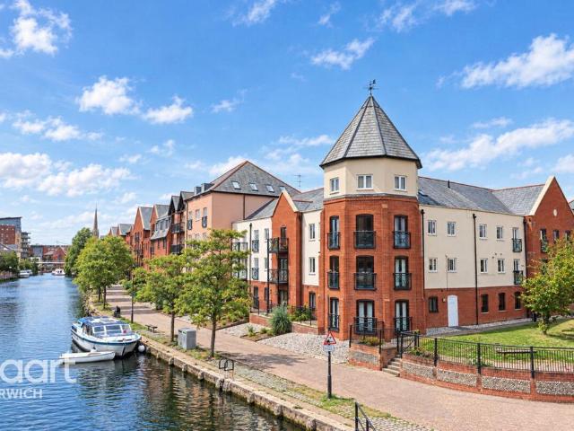 Wherry Road, Norwich 2 bed apartment to rent £1,400 pcm £323 pw