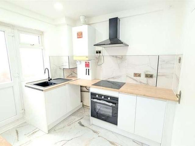 Whitchurch Lane, Edgware, HA8