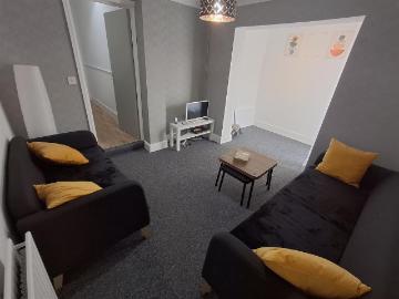 Whitchurch Road, Cardiff CF14, 3 bed maisonette to rent, £1,860 pcm | PrimeLocation