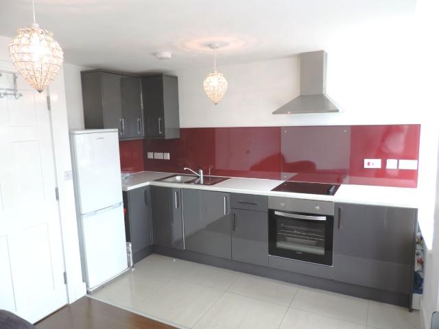 Whitchurch Road, Heath, Cardiff CF14, 1 bed flat to rent, £775 pcm | PrimeLocation