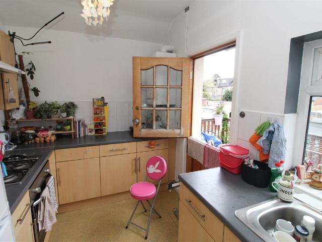 Whitchurch Road, Heath, Cardiff CF14, 3 bed flat to rent, £1,650 pcm | PrimeLocation