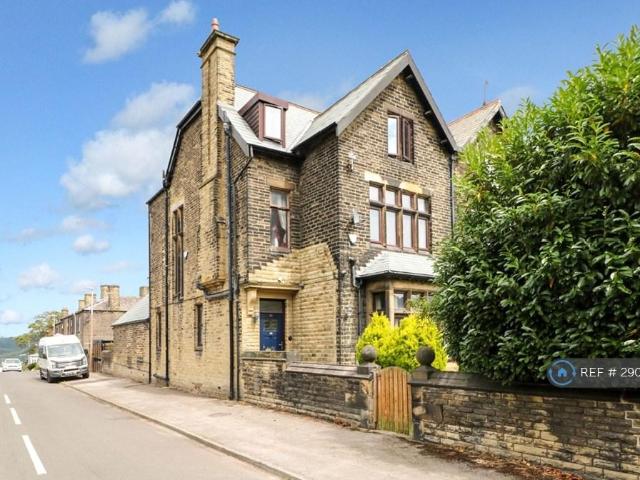 Whitcliffe Road, Cleckheaton, BD19 6 bed semi detached house to rent £2,500 pcm £577 pw