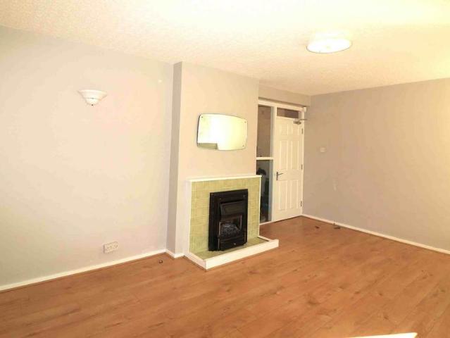 Whitbread Rd, Brockley 4 bed ground floor flat to rent £2,300 pcm £531 pw