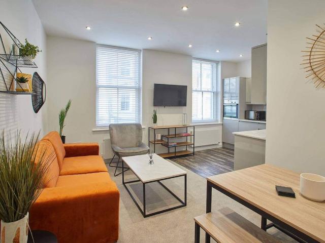 Whitby YO21, 2 bed flat to rent, £1,795 pcm | PrimeLocation