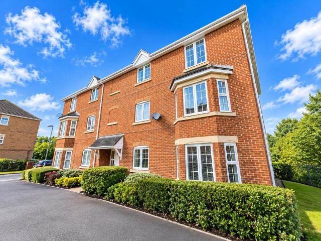 Whitgift Close, Beggarwood RG22 2 bed ground floor flat to rent £1,200 pcm £277 pw