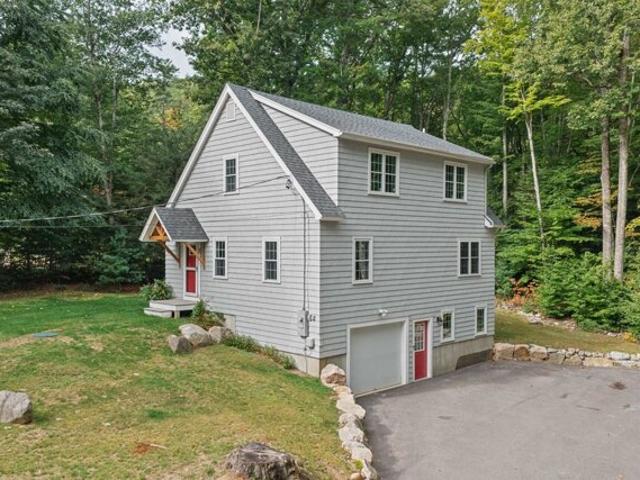 White Birch Dr, Gilford, Home For Sale