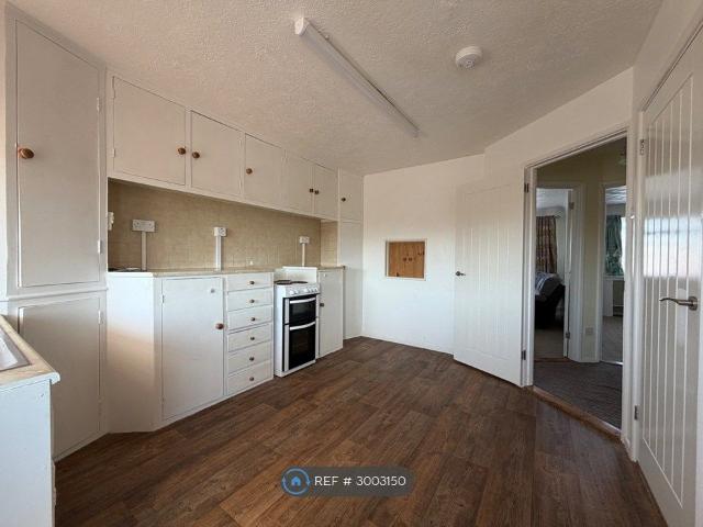 White Hart Lane, Fareham PO16, 2 bed flat to rent, £950 pcm | PrimeLocation