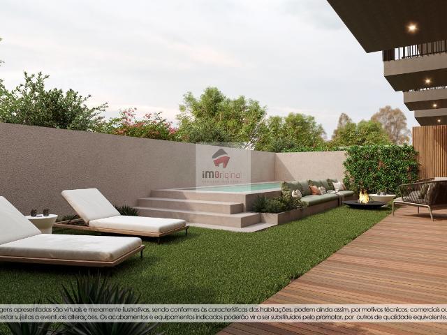 WHITE II J/praias T3 c/ jardim e deck, 2 suites, BOX 3 carros