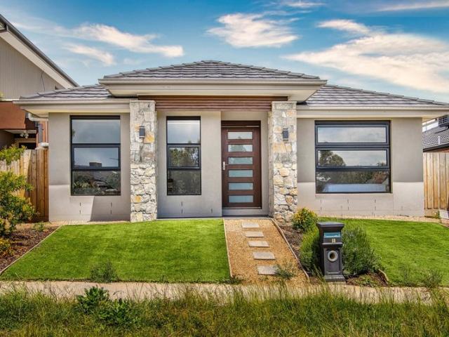 White Knight Estate Agents presents ' Perfect Family Home ' in Albanvale
