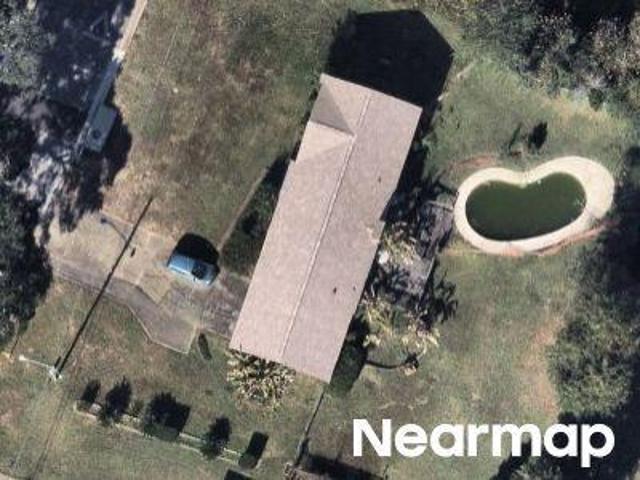 White Oak Dr