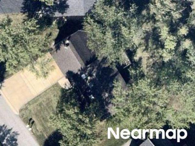 White Oak Dr