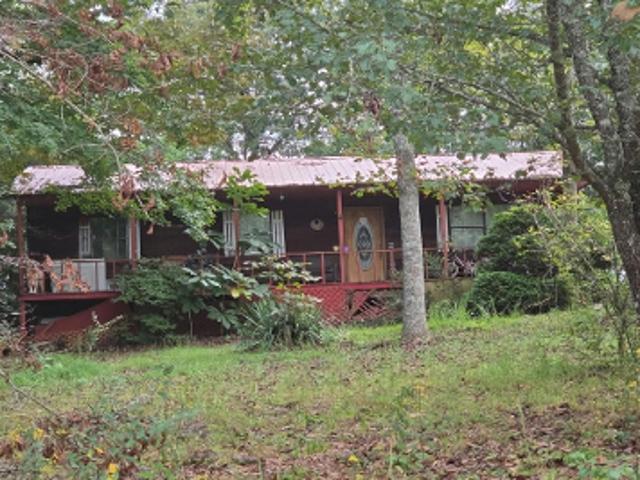 White Pine Estates Rd