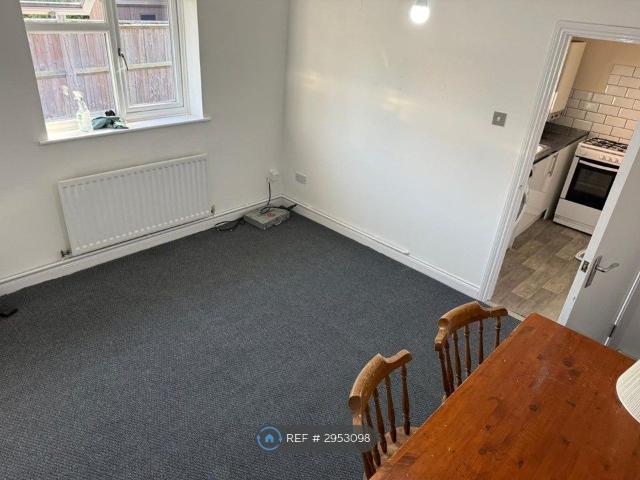 White Road, Oxford OX4, 2 bed bungalow to rent, £1,475 pcm | PrimeLocation