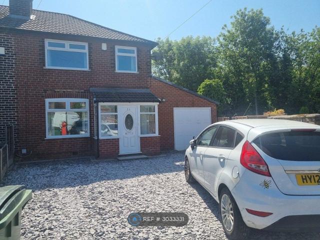 Whitebank Avenue, Stockport SK5, 3 bed semi detached house to rent, £1,200 pcm | PrimeLocation