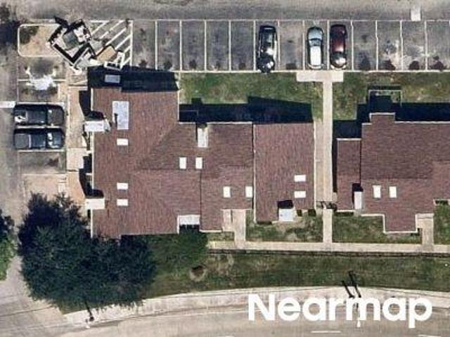 Whitehurst Dr Apt
