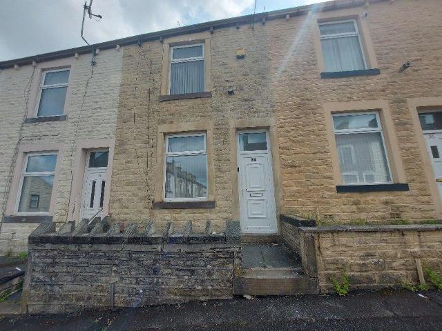 Whitehall Street, Nelson BB9 2 bed terraced house to rent £565 pcm £130 pw