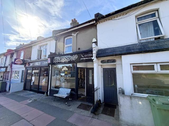 Whitehawk Road, Brighton, BN2 1 bed flat to rent £1,100 pcm £254 pw
