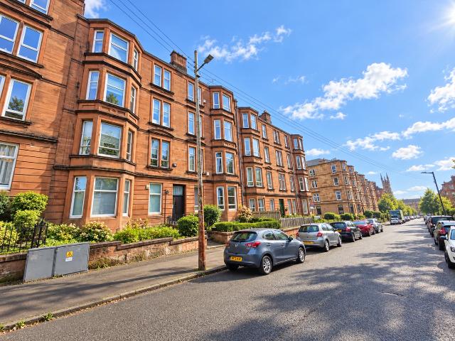 Whitehill Street, Glasgow G31, 2 bed flat to rent, £1,300 pcm | PrimeLocation