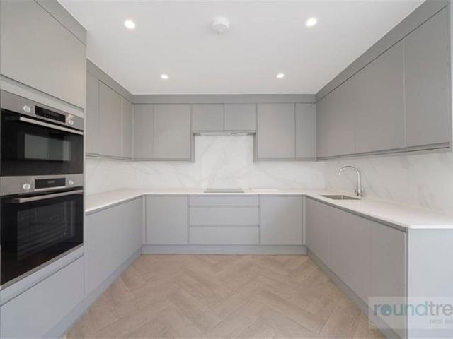 Whitehouse Avenue, Borehamwood WD6, 4 bed semi detached house to rent, £3,500 pcm | PrimeLocation