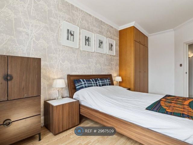 Whitehouse Apartments, London SE1, 1 bed flat to rent, £2,708 pcm | PrimeLocation