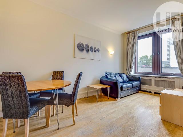 Whitehouse Apartments, Waterloo SE1, 1 bed flat to rent, £2,500 pcm | PrimeLocation