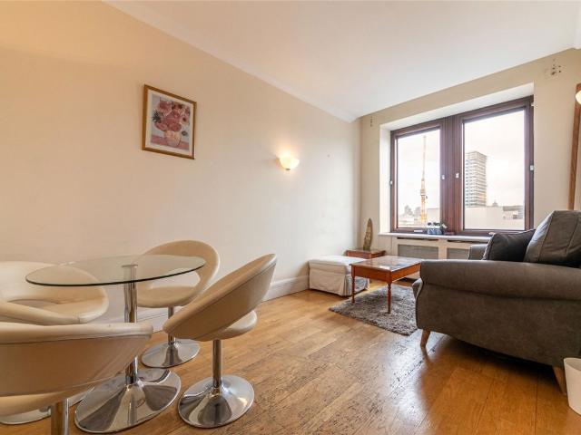 Whitehouse Apartments, Waterloo SE1, 1 bed flat to rent, £2,500 pcm | PrimeLocation
