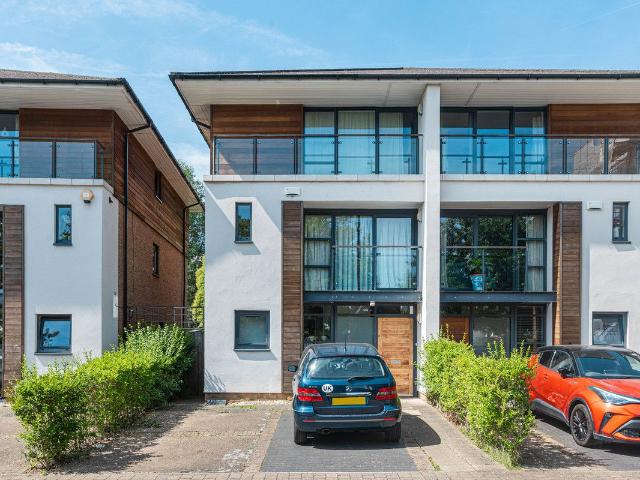 Whitelands Crescent, London SW18, 5 bed semi detached house to rent, £5,500 pcm | PrimeLocation