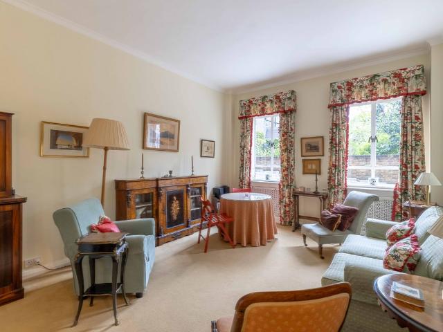 Whitelands House, Cheltenham Terrace, Kensington And Chelsea, London SW3, 1 bed flat to rent, £4,312 pcm | PrimeLocation