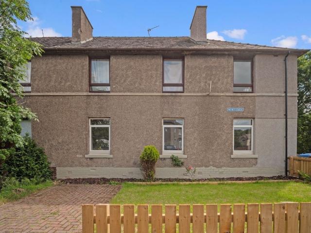 Whiteside, Bathgate EH48, 3 bed flat to rent, £1,095 pcm | PrimeLocation