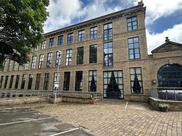 Whitfield Mill, Apperley Bridge BD10, 2 bed flat to rent, £1,250 pcm | PrimeLocation