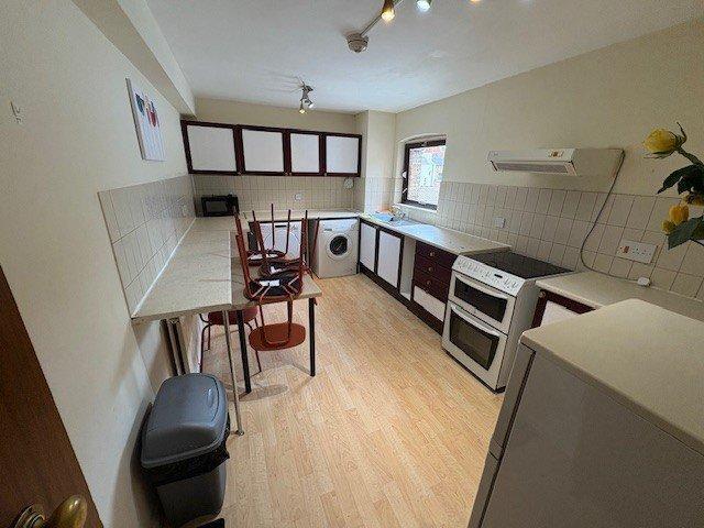 Whitfield Street, Tottenham Court. 2 bed flat to rent £2,968 pcm £685 pw