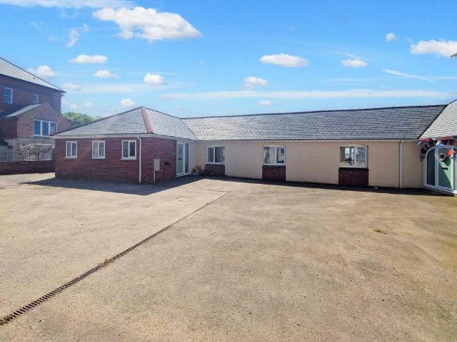 Whitstone, Holsworthy, Devon EX22, 4 bed bungalow to rent, £1,350 pcm | PrimeLocation