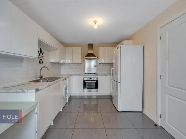 Whitsun Leaze, Charlton Hayes. 4 bed townhouse to rent £1,900 pcm £438 pw