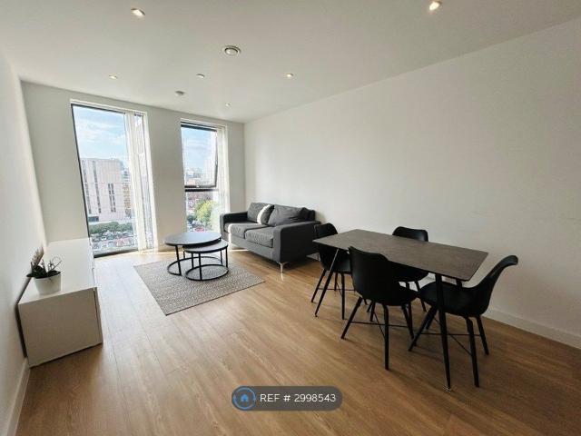 Whitworth Street, Manchester M1, 1 bed flat to rent, £1,750 pcm | PrimeLocation