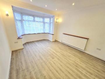 Whitton Avenue East, Greenford UB6, 4 bed terraced house to rent, £2,500 pcm | PrimeLocation