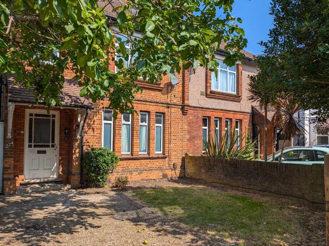 Whitton Road, Twickenham TW2, 3 bed semi detached house to rent, £2,500 pcm | PrimeLocation