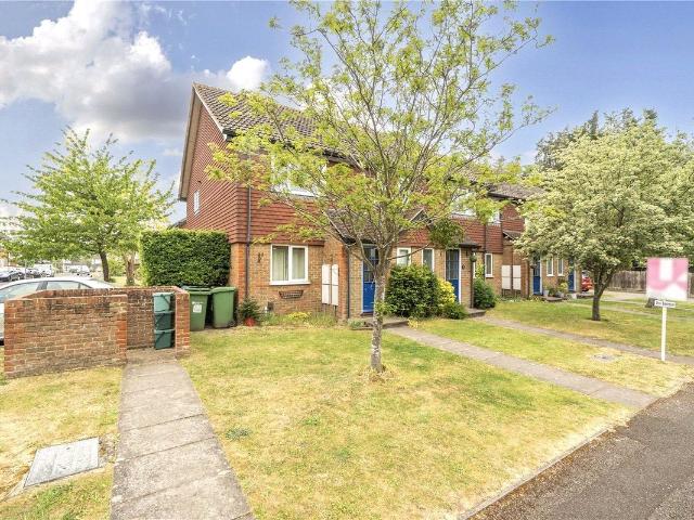 Whittaker Court, Woodfield, Ashtead KT21, 1 bed flat to rent, £1,300 pcm | PrimeLocation
