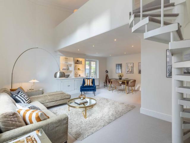 Whittaker Street, Belgravia, London. 1 bed flat to rent £5,416 pcm £1,250 pw