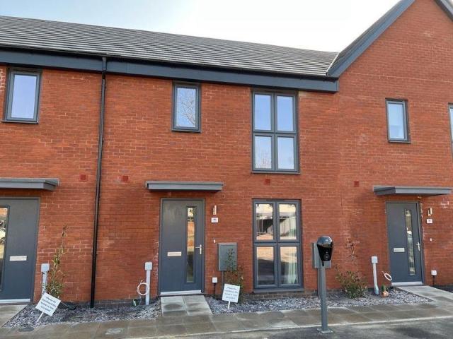 Whittle Way, Brockworth GL3 3 bed terraced house to rent £1,495 pcm £345 pw