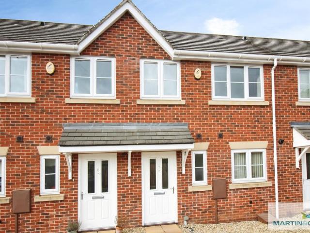 Whinfield Gardens 3 bed terraced house to rent £1,100 pcm £254 pw